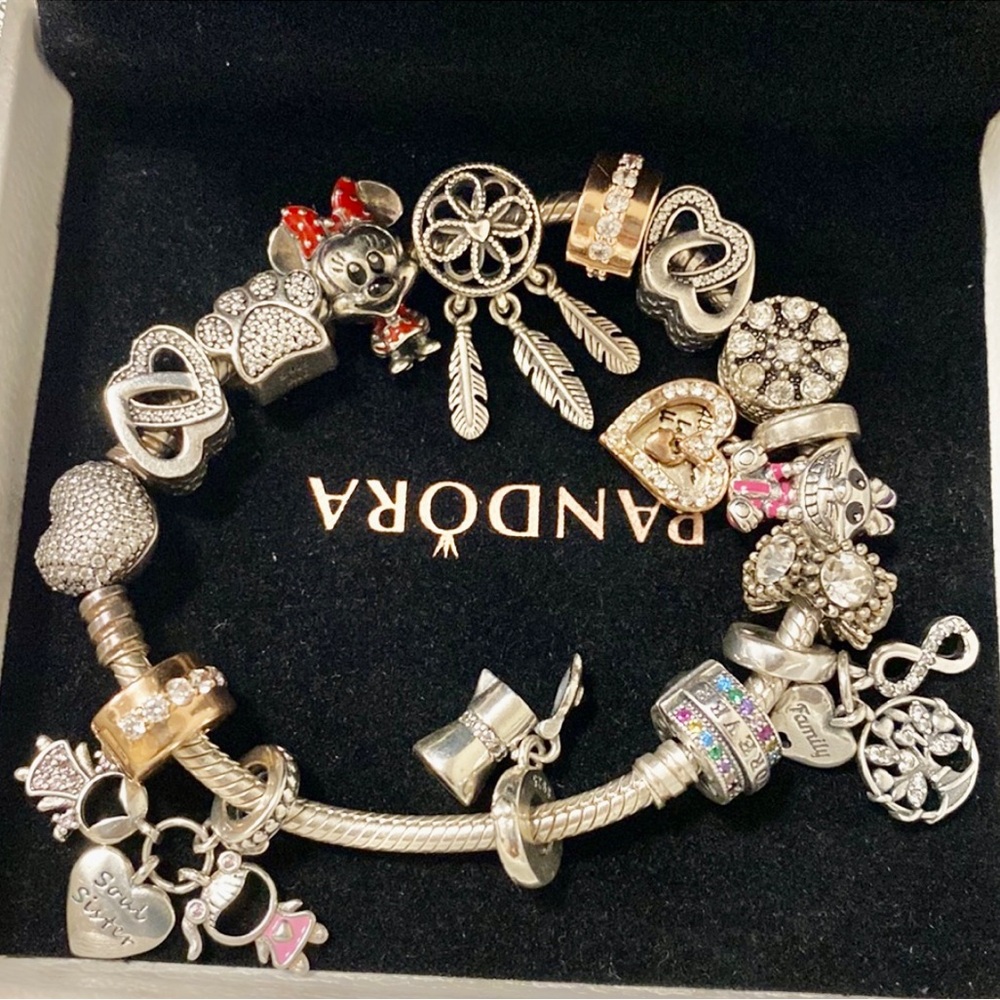 Pandora bracelet make me an offer 17 cm